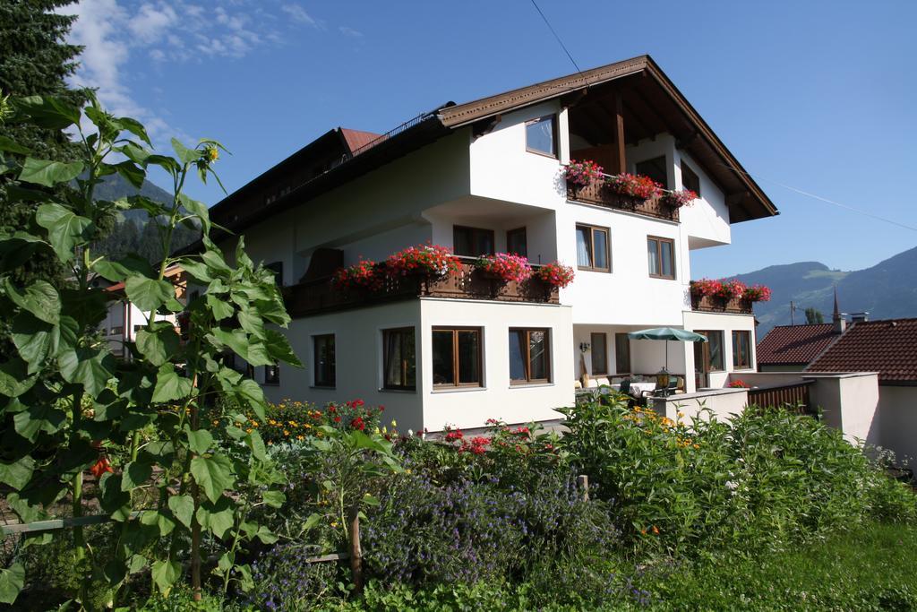 Gastehaus Treichl Hotel Fügen Exterior foto